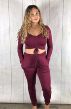 Load image into Gallery viewer, Scrunch Top Jogger Set - Burgundy
